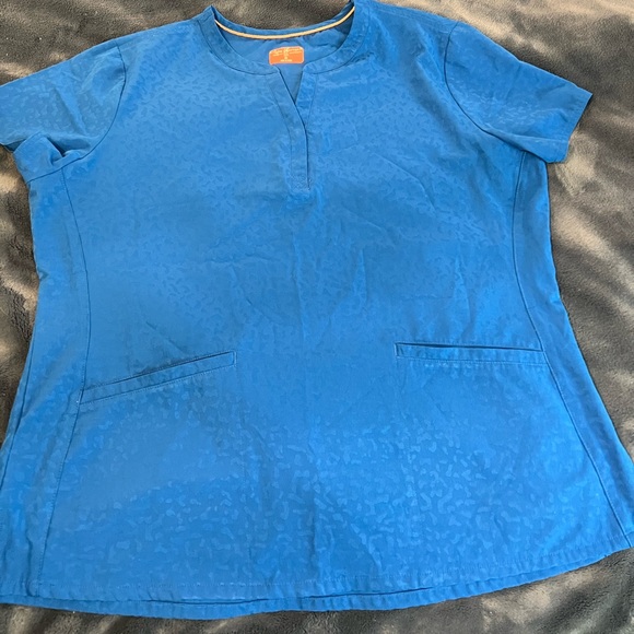 Multiple Scrub Sets - Picture 4 of 4